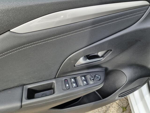 Opel CORSA 1.2 GS Line Turbo 101 pk | Multimedia Pakket | Licht- En Zicht P