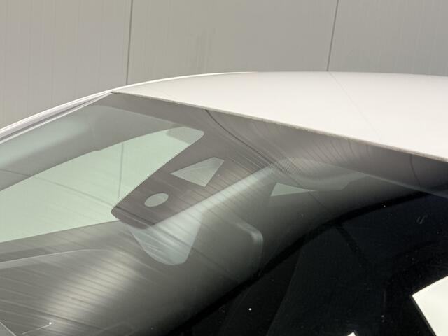 Opel CORSA 1.2 Elegance AIRCO-PDC-NAVI by CARPLAYCRUISE-LANE ASSIST-STOELVERWARMING