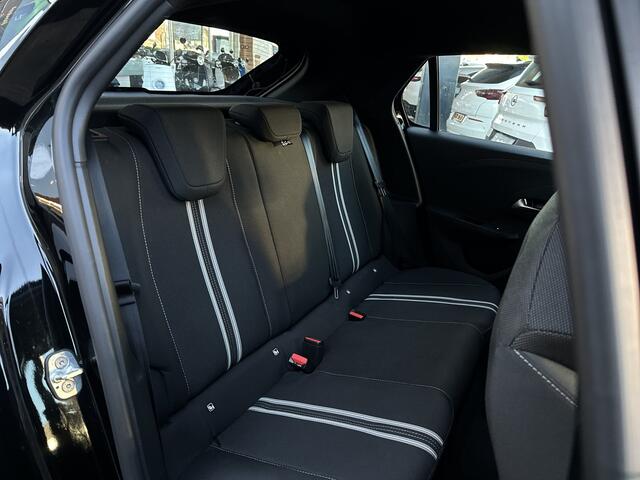 Opel CORSA 1.2 Turbo GS Dodehoek sensor/Parkeerhulp V+A/Camera.