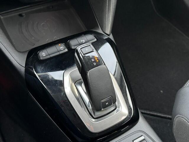 Opel CORSA 1.2 Turbo Elegance Automaat met Groot-Navi/Camera, Afn. Trekhaak, LED, Keyless