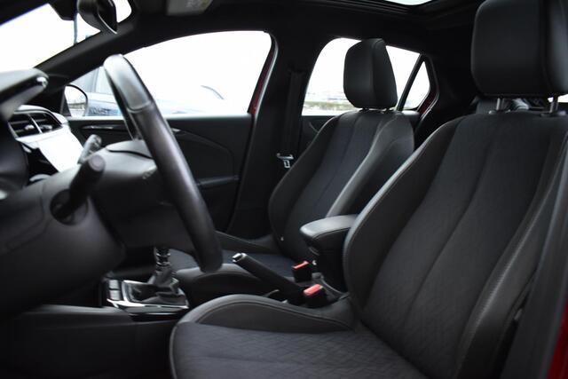 Opel CORSA 1.2 Ultimate | Pano / Stoel, stuur verwarm. / Camera