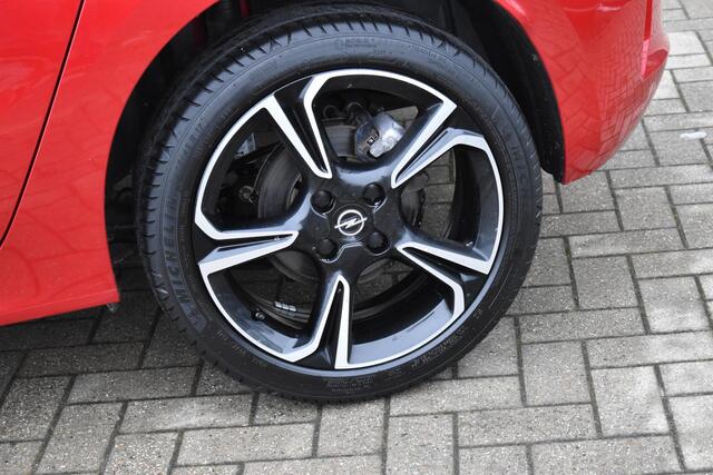 Opel CORSA 1.2 Ultimate | Pano / Stoel, stuur verwarm. / Camera