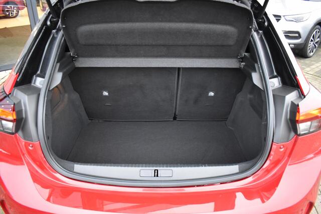 Opel CORSA 1.2 Ultimate | Pano / Stoel, stuur verwarm. / Camera