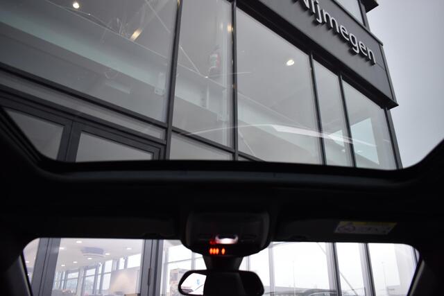 Opel CORSA 1.2 Ultimate | Pano / Stoel, stuur verwarm. / Camera