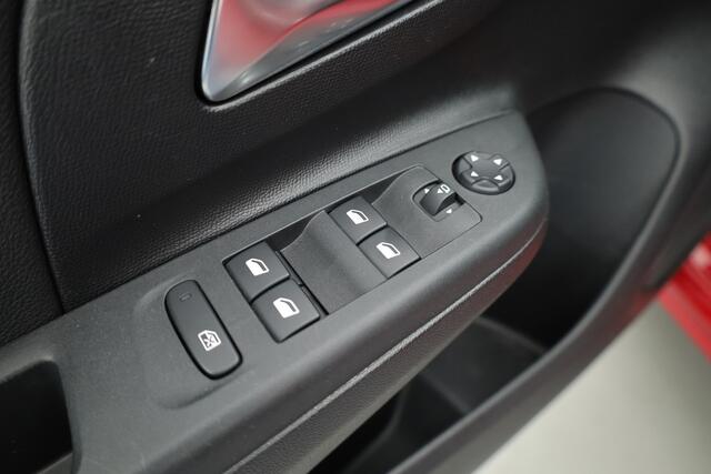 Opel CORSA 1.2 GS Line | Dig. Cockpit | Cruise | Camera + PDC | App.Connect | Climate | Dodehoek | DAB | All-Season V