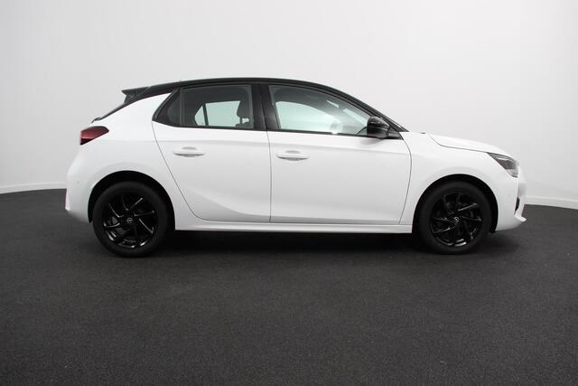 Opel CORSA 1.2 100pk GS Line Opel Corsa 1.2 GS Line | Navigatie | Appel Carplay/Android Auto | Airco | Camera | Parkeer sensoren | Extra Getint Glas | Stuurwiel Bediening |