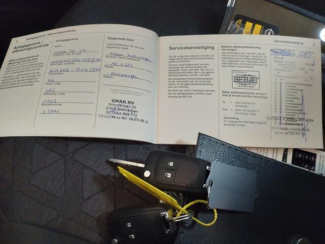 Opel CORSA 1.4 Online Edition | Automaat