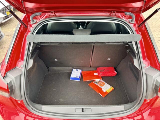 Opel CORSA 1.2 Edition | PDC achter