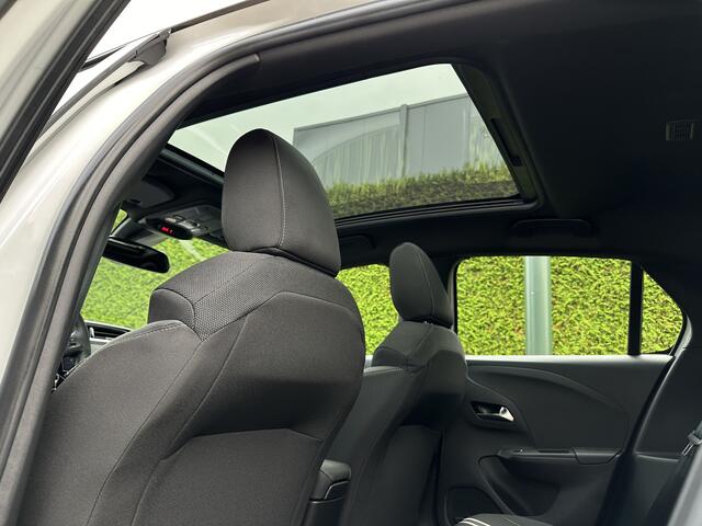 Opel CORSA 1.2 Turbo 100pk Ultimate l PANO-DAK l CAMERA l ECC l LED l NAVI l STOEL/STUUR-VERW. l 10.000km