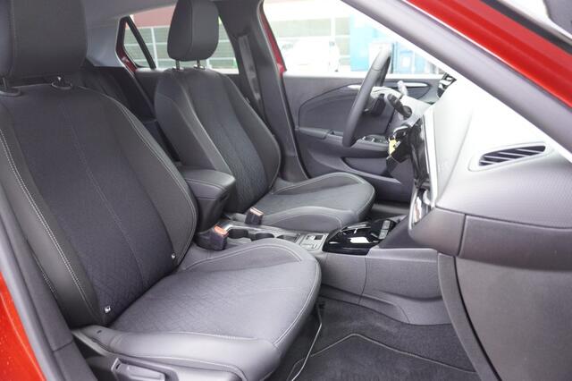 Opel CORSA 1.2 Turbo Elegance Automaat / Zwart dak / Parkeersensoren / Stoelverwarming / LED