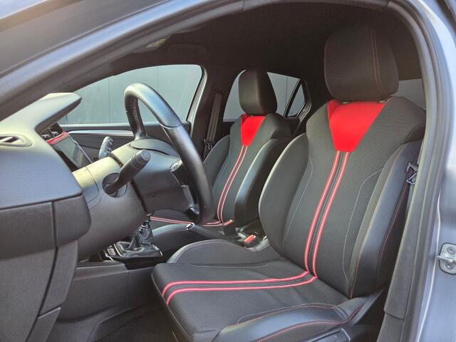 Opel CORSA 1.2 GS Line | Trekhaak | PDC