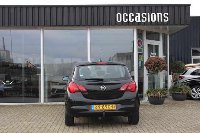 Opel CORSA 1.4 Favourite