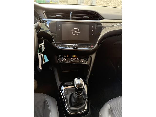 Opel CORSA 1.2 Elegance | Climate control | trekhaak | dealeronderhouden