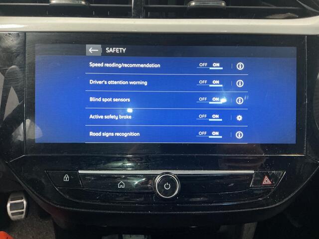 Opel CORSA 1.2 100 pk Turbo GS Panoramadak, Climate Control, Cruise Control, Camera, Winter pakket