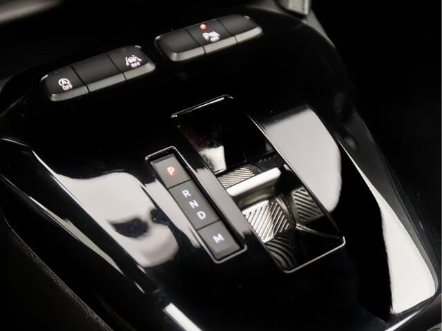 Opel CORSA 1.2 GS Line Sport 131Pk Automaat (VIRTUAL COCKPIT, BLACK SPORT, APPLE CARPLAY, CLIMATE, 360 CAMERA, ZWART HEMEL, SPORTSTOELEN, LM VELGEN, CRUISE, LED KOPLAMPEN, NIEUWSTAAT)