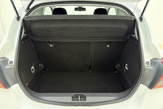 Opel CORSA 1.4 Black Edition | Navigatie | Airco | Cruise control | Lichtmetalen velgen | Parkeersensoren | Zwart dak