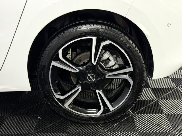 Opel CORSA 1.2 Turbo GS Half leder, Camera, Apple carplay, Winterpakket, Cruise control, Virtual desk, Rijstrook correctie