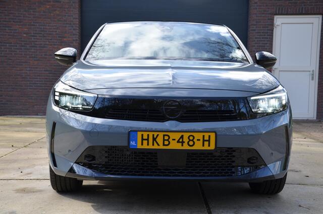 Opel CORSA 1.2 Turbo GS Navigatiesysteem full map/Pdc/Ecc/Stoel & stuurverwarming/Extra getint glas/Sfeerverlichting/Volledig digitaal instrumentenpaneel