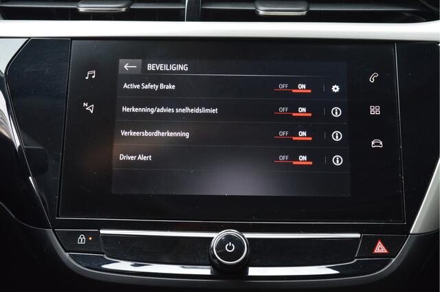 Opel CORSA 1.2 Edition O.a: PDC. Airco, Cruise, Carplay, Centr. Vergr, Etc. All-in prijs!