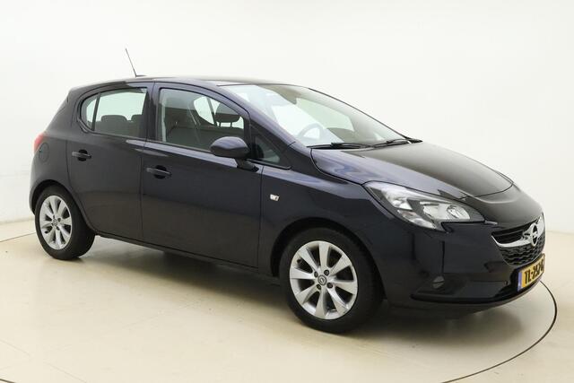 Opel CORSA 1.4 Favourite | Navigatie | Parkeersensoren | Lichtmetalen velgen | 5 Deuren | Cruise control | DAB Radio | Mistlampen voor