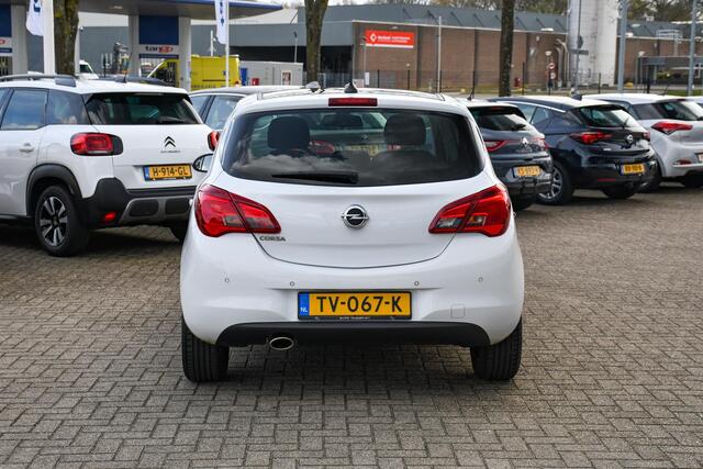 Opel CORSA 1.4 Black Edition APPLE CARPLAY/ NAVIGATIE/ DAB