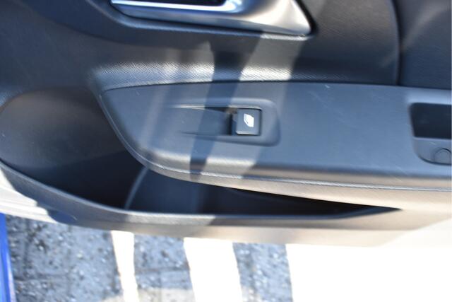 Opel CORSA 1.2 GS Line ,ORGINEEL NEDERLANDSE AUTO , BOEKJES,NAP EN ONDERHOUDSHISTORIE