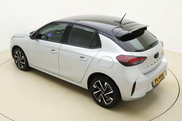 Opel CORSA 1.2 Turbo Hybrid GS Automaat | Navigatie via Carplay | Camera | Stoel & Stuurverwarming | Parkeersensoren | Lichtmetalen velgen | Zwart dak