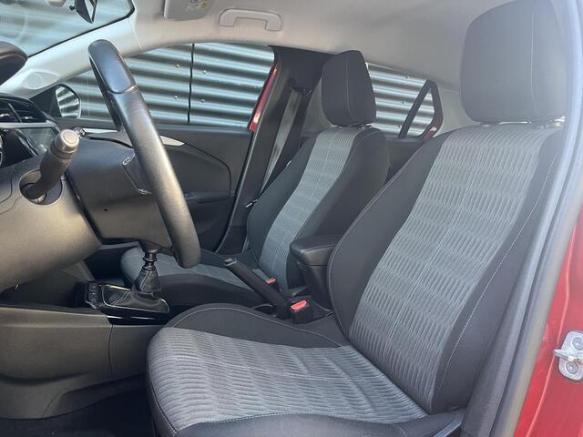 Opel CORSA Edition+ 1.2 75pk | TWO-TONE! | APPLE CARPLAY / ANDROID AUTO | PARKEERSENSOREN | ISOFIX | DAKSPOILER | ARMSTEUN | LEDER STUUR | GS |