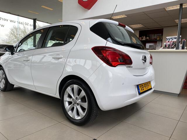 Opel CORSA 1.4 Favourite,1E Eigenaar,Dealeronderhouden,Navigatie,Parkeerassistent,Spraakbediening,Airco,Cruisecontrol,Achteruitrijsensoren,Zeer Nette Auto,16 Inch Lmv