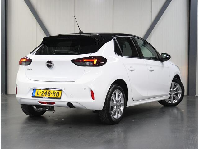 Opel CORSA 100PK Edition | 1ste eigenaar | Camera | ZWART DAK | AppleCarPlay/AndroidAuto | Airco | DAB Radio | 16"LMV | Trekhaak | Parkeersensoren | Privacy Glass | Isofix | All Season Banden |