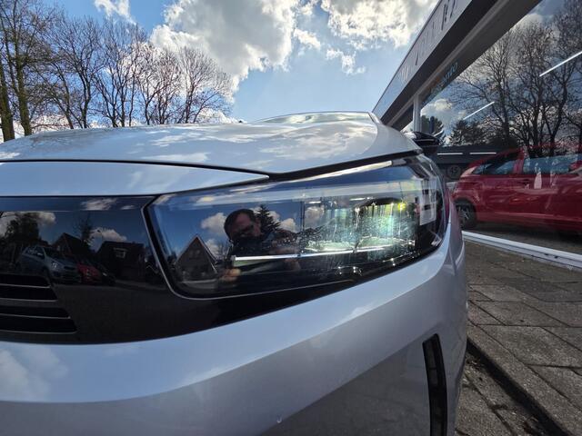 Opel CORSA 1.2 Edition