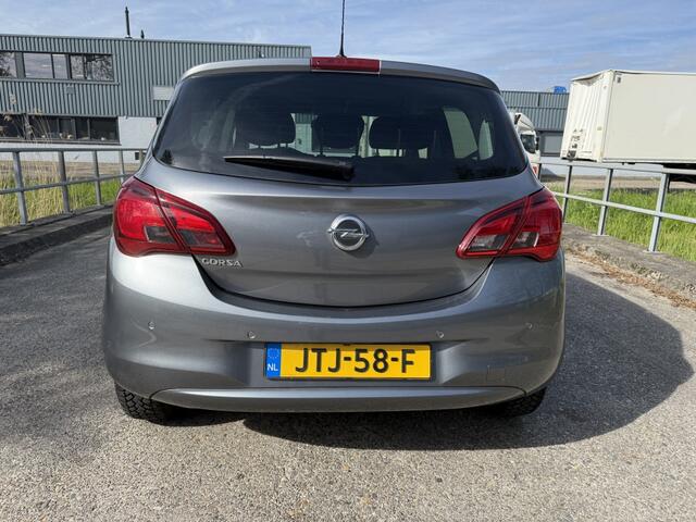 Opel CORSA 1.4 Cosmo