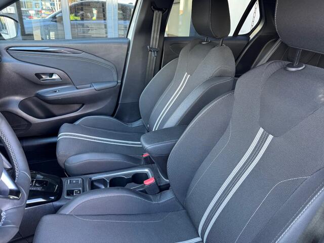 Opel CORSA 1.2 GS TwoTone Automaat 131PK, Navi, Camera, PDC, LM-velgen, NIEUWSTAAT