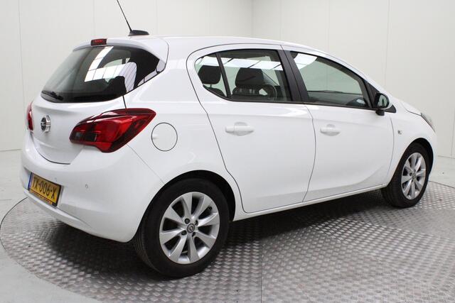 Opel CORSA 1.4 Favourite | airco | navigatie | pdc achter | carplay | cruise control | bluetooth telefoon
