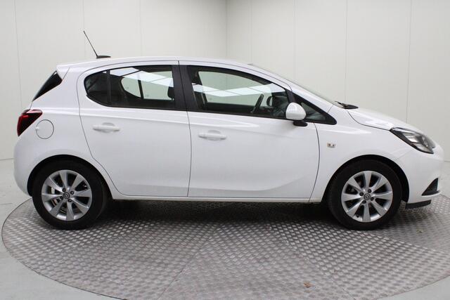 Opel CORSA 1.4 Favourite | airco | navigatie | pdc achter | carplay | cruise control | bluetooth telefoon