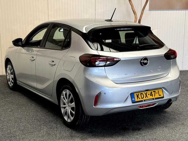 Opel CORSA 1.2 TURBO EDITION 15 STUKS OP VOORRAAD !! NAVIGATIE VIA APPLE CARPLAY/ANDROID STUUR/STOELVERWARMING CRUISE CONTROL RIJSTROOKSENSOREN DODEHOEKSENSOREN ACHTERUITRIJCAMERA ZEER MOOI !!
