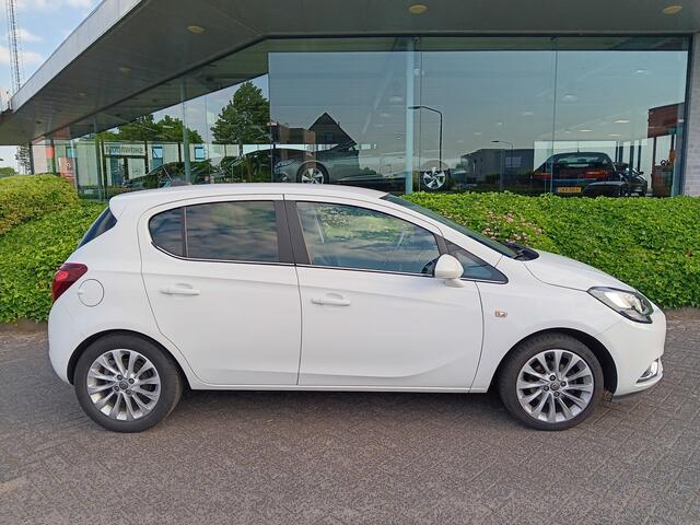 Opel CORSA 1.4 90PK Automaat (Easytronic) Online Edition, Airco, Navigatie, Carplay, PDC etc. etc. incl. 12 maanden BOVAG-garantie