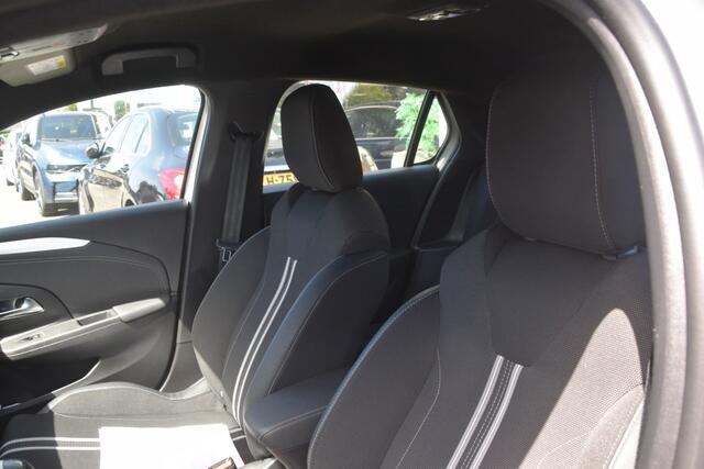 Opel CORSA 1.2 Turbo GS Carplay | LED | AC | Bluetooth | Camera | DAB | LMV