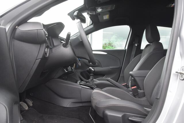 Opel CORSA 1.2 Turbo GS Carplay | LED | AC | Bluetooth | Camera | DAB | LMV