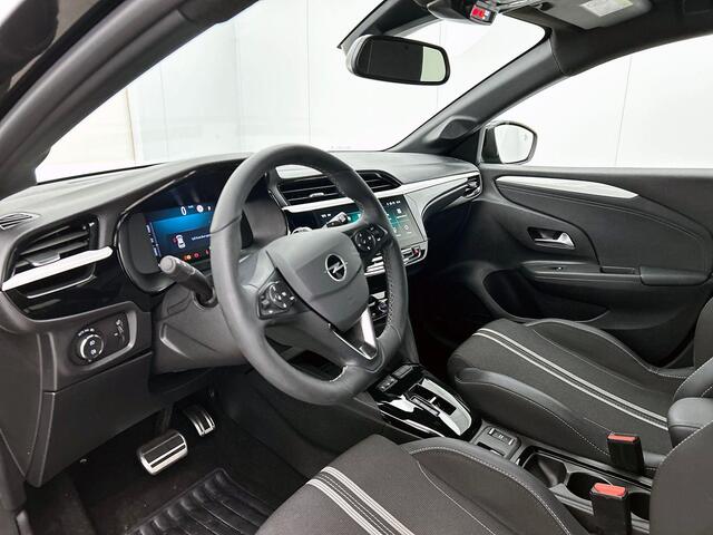 Opel CORSA 1.2 Turbo 136pk Automaat Hybrid GS Navigatie Apple Carplay/ Android Auto Camera Parkeersensoren Cruise Control Stoel- en stuurverwarming Airco Lichtmetalen velgen Getinte ramen