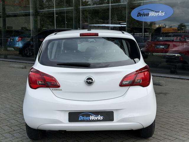 Opel CORSA 1.2 | Blue-tooth | Airco | Weinig KM | Interesse in een bezichtiging of proefrit, bel of app met 06-24282842 / 06-42130156