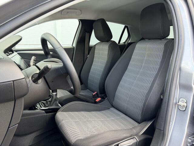 Opel CORSA 1.2 Edition / Cruise control / Parkeer pakket / Airco /