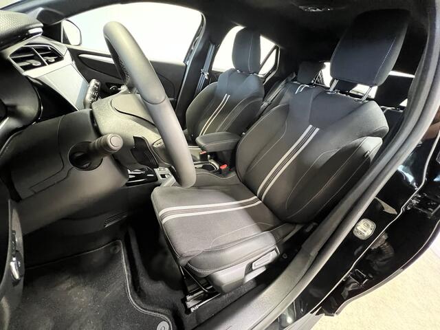Opel CORSA 1.2 Turbo Hybrid GS | Android/Apple Carplay | LM Velgen 17" | Achteruitrijcamera | PDC Voor en Achter | Cruise Control | Airco |
