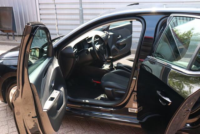 Opel CORSA 1.2 Elegance 101Pk O.a: PDC,Carplay, Cruise, Airco, Navi, 16 Inch L.m., Lane assist, Etc.. Rijklaar! All-in prijs!