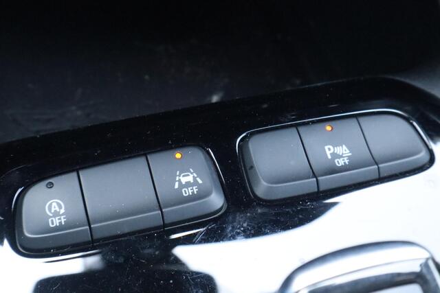 Opel CORSA 1.2 Ultimate | Automaat | 130PK | Carplay | Keyless pack | PDC voor en achter