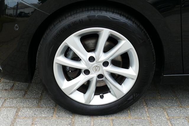 Opel CORSA 1.2 100pk Level 3. Clima, Cruise, Camera, Navi, 16"LMV, Carplay/Android