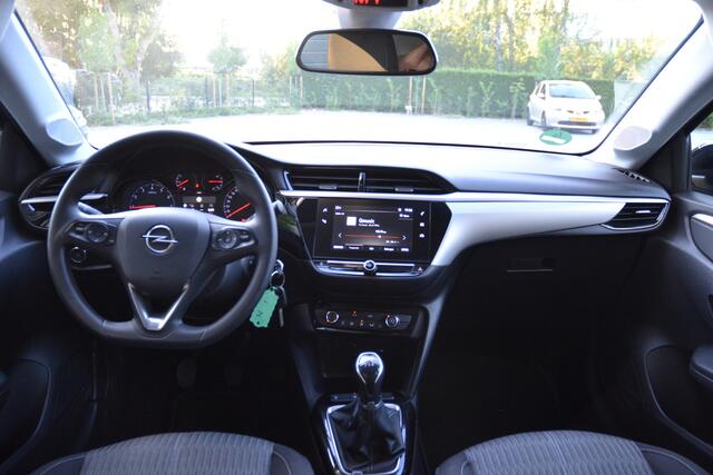 Opel CORSA 1.2 Edition Cruise Control | Parkeersensoren