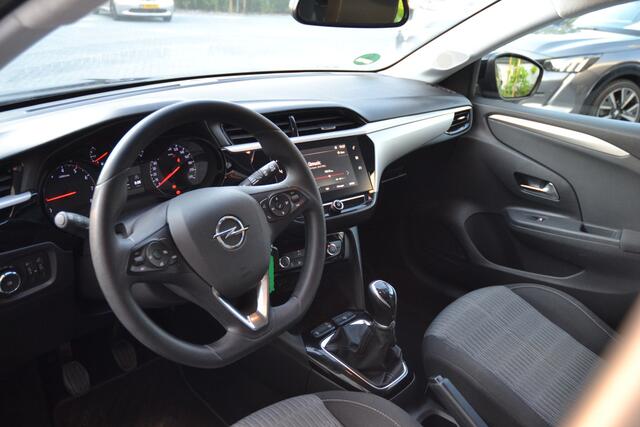 Opel CORSA 1.2 Edition Cruise Control | Parkeersensoren