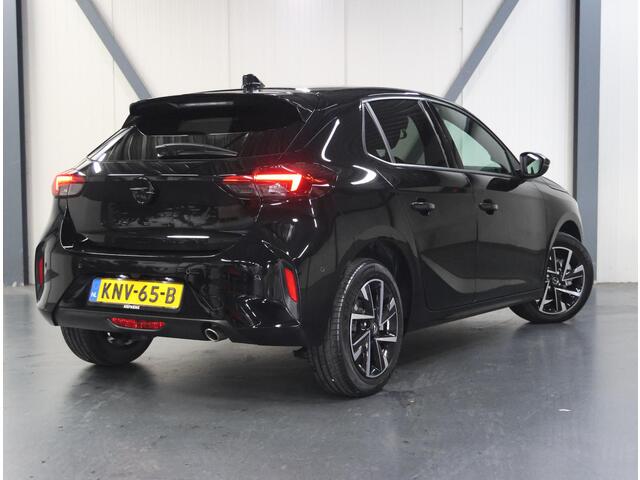 Opel CORSA 1.2 Turbo 100PK GS | 1ste eigenaar | AppleCarPlay/AndroidAuto | Armsteun | Climate Control | Cruise Control | Camera | Parkeersensoren | Navigatie | LM velgen | Keyless | LED | Parkeersensoren | Privacy Glass | Isofix |
