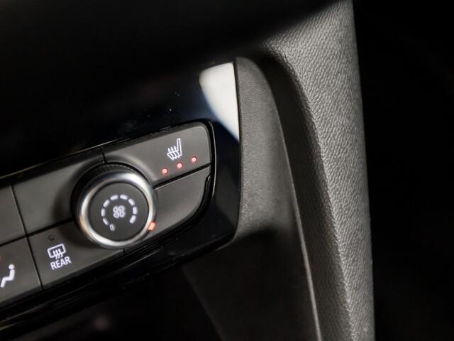Opel CORSA 1.2 Turbo GS Sport (FACELIFT, VIRTUAL COCKPIT, CAMERA, APPLE CARPLAY, GROOT NAVI, STUUR/STOELVERWARMING, SPORTSTOELEN, ZWART HEMEL, LANE ASSIST, NIEUWSTAAT)